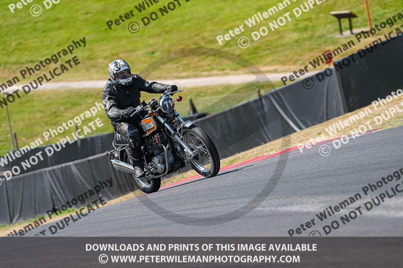 cadwell park;cadwell park photographs;cadwell trackday photographs;enduro digital images;event digital images;eventdigitalimages;peter wileman photography;racing digital images;trackday digital images;trackday photos